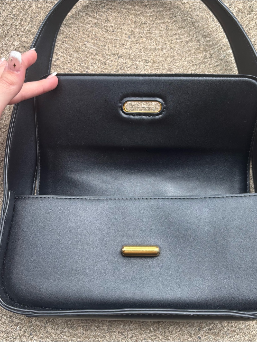 Rachel Zoe Black Rectangle Shoulder Bag with Gold Turn-Lock - Picture 2 of 9